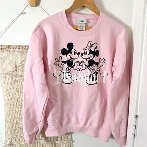 Disneyland Light Pink Mickey & Minnie Vintage Love Crewneck Sweatshirt Small
